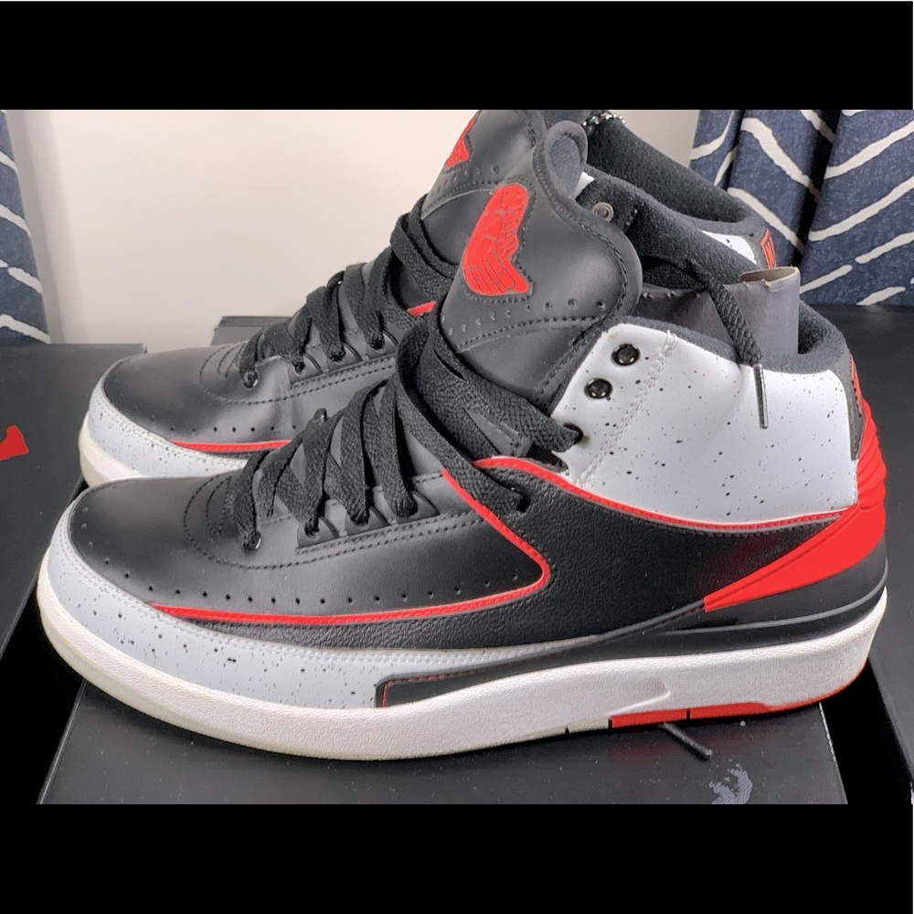 AIR JORDAN 2 RETRO 'INFRARED 23'